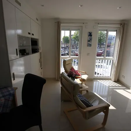 Apartment Seaside Marina