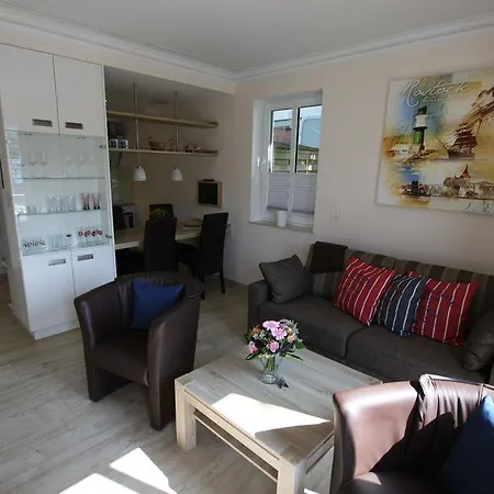 Apartment Seaside Marina *