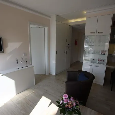 Apartment Seaside Marina *